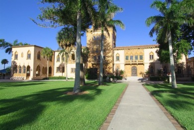 GORGEOUS POOL HOME LOCATED STEPS FROM THE PRESTIGIOUS SARABAY on Sara Bay Country Club in Florida - for sale on GolfHomes.com, golf home, golf lot