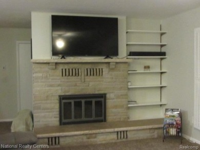 Nicely updated and well maintained year round ranch home offers on Lost Lake Woods Club in Michigan - for sale on GolfHomes.com, golf home, golf lot