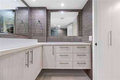 This beautiful and bright all remodeled apartment offer 3 on  in Florida - for sale on GolfHomes.com, golf home, golf lot