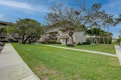 Premium Views of the 6th hole from two levels. Popular townhome on Riverbend Golf Club in Florida - for sale on GolfHomes.com, golf home, golf lot