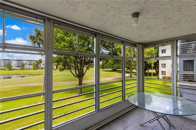 This beautiful and bright all remodeled apartment offer 3 on  in Florida - for sale on GolfHomes.com, golf home, golf lot