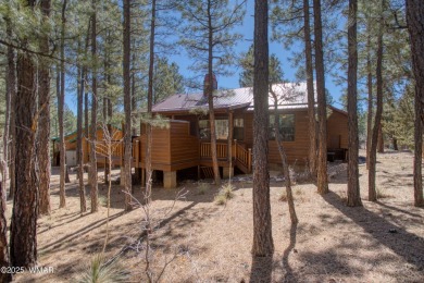 Want to escape the Valley's summer heat?Welcome to this on Silver Creek Golf Club in Arizona - for sale on GolfHomes.com, golf home, golf lot