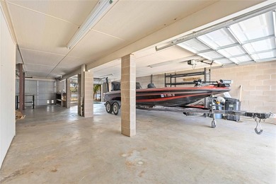 Massive price drop for quick sale.  The previous contract fell on Hideout Golf Club and Resort  in Texas - for sale on GolfHomes.com, golf home, golf lot