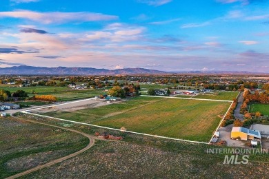 Sprawling farmland, open skies, and a sense of peace define this on Falcon Crest Golf Club in Idaho - for sale on GolfHomes.com, golf home, golf lot