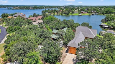 Welcome to this beautifully upgraded three-bedroom, three-bath on Lake Kiowa Golf Course in Texas - for sale on GolfHomes.com, golf home, golf lot