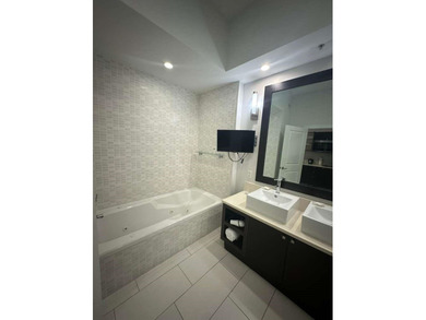 FIRST FLOOR PRIVATE ENTRANCE Fully Furnished Studio with Private on  in Florida - for sale on GolfHomes.com, golf home, golf lot