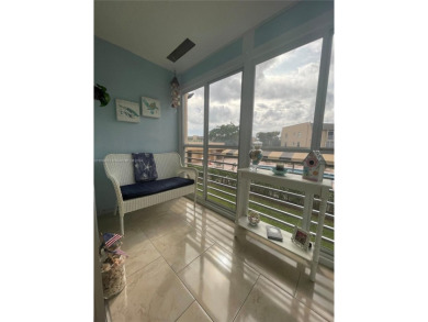 Beautiful  1 bedroom one bath condo with lots of amenities to on Sunrise Lakes Phase III in Florida - for sale on GolfHomes.com, golf home, golf lot