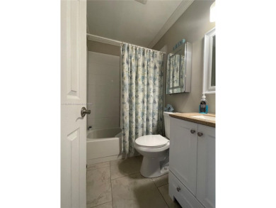 Beautiful  1 bedroom one bath condo with lots of amenities to on Sunrise Lakes Phase III in Florida - for sale on GolfHomes.com, golf home, golf lot