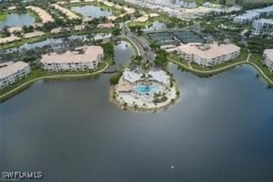 2nd floor 3 bedroom lake village condo. Pay as you play golf on Lexington Country Club in Florida - for sale on GolfHomes.com, golf home, golf lot