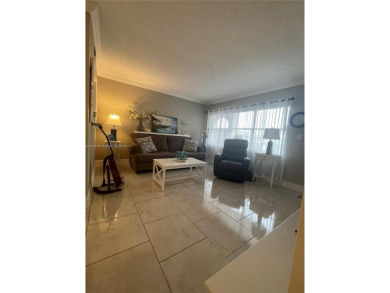 Beautiful  1 bedroom one bath condo with lots of amenities to on Sunrise Lakes Phase III in Florida - for sale on GolfHomes.com, golf home, golf lot