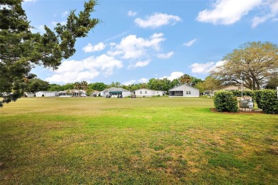 This GORGEOUS 2/2 home in Country Club Hills is a total on El Diablo Executive Golf Course in Florida - for sale on GolfHomes.com, golf home, golf lot