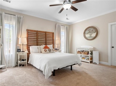 Beautifully maintained 4-bed, 3.5-bath home with a 3-car garage on The Auburn University Club in Alabama - for sale on GolfHomes.com, golf home, golf lot