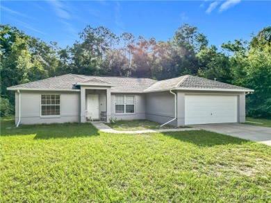 Well-Maintained Home in Citrus Springs - Move-In Ready! This on Citrus Springs Country Club in Florida - for sale on GolfHomes.com, golf home, golf lot