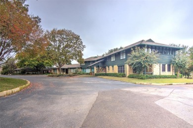 Welcome to Country Place! It's like living at a country club and on Honors Golf Club Dallas in Texas - for sale on GolfHomes.com, golf home, golf lot