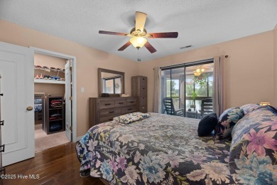 Attractive townhome in the Golf and Waterfront award winning on Harbour Point Golf Club in North Carolina - for sale on GolfHomes.com, golf home, golf lot