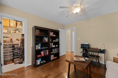 Attractive townhome in the Golf and Waterfront award winning on Harbour Point Golf Club in North Carolina - for sale on GolfHomes.com, golf home, golf lot