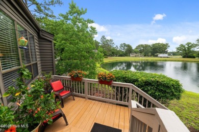 Attractive townhome in the Golf and Waterfront award winning on Harbour Point Golf Club in North Carolina - for sale on GolfHomes.com, golf home, golf lot