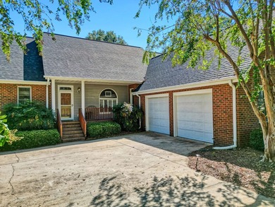 WELCOME HOME to 126 Swing About located in the desirable Stoney on The Links At Stoney Point in South Carolina - for sale on GolfHomes.com, golf home, golf lot