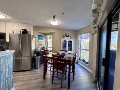 ELEVATOR, ELEVATOR, ELEVATOR!!   MUST SEE!!!    Spacious well on Beachwood Golf Club in South Carolina - for sale on GolfHomes.com, golf home, golf lot