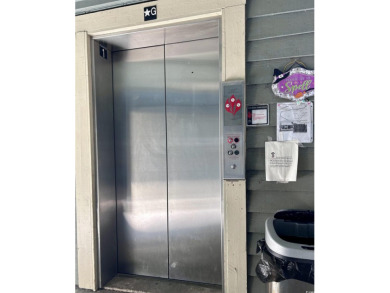 ELEVATOR, ELEVATOR, ELEVATOR!!   MUST SEE!!!    Spacious well on Beachwood Golf Club in South Carolina - for sale on GolfHomes.com, golf home, golf lot