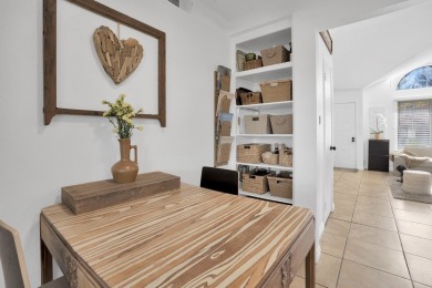 Welcome to this beautiful single-story San Jacinto model condo on Sun Lakes Country Club in California - for sale on GolfHomes.com, golf home, golf lot