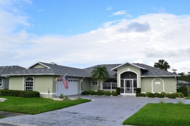 Beautiful One-Level Home with Spa  Lanai Near Eagle Ridge Golf on Eagle Ridge Golf and Tennis Club in Florida - for sale on GolfHomes.com, golf home, golf lot
