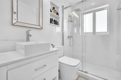 Spectacular remodeled, golf front 3 BR, 2 bath single family on Grand Palms Hotel and Golf Resort in Florida - for sale on GolfHomes.com, golf home, golf lot