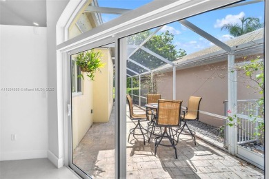 Spectacular remodeled, golf front 3 BR, 2 bath single family on Grand Palms Hotel and Golf Resort in Florida - for sale on GolfHomes.com, golf home, golf lot