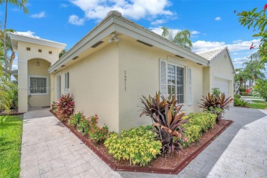 Spectacular remodeled, golf front 3 BR, 2 bath single family on Grand Palms Hotel and Golf Resort in Florida - for sale on GolfHomes.com, golf home, golf lot