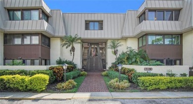 Experience relaxed elegance in this remodeled penthouse condo in on Martin County Golf Course in Florida - for sale on GolfHomes.com, golf home, golf lot