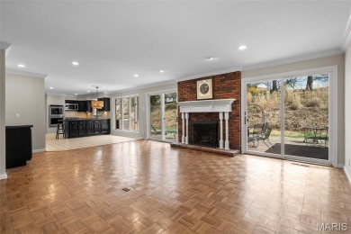 OPEN SUNDAY, 5/18, 1-3P! Circa 1976. A new and refreshing change on Forest Hills Country Club  in Missouri - for sale on GolfHomes.com, golf home, golf lot