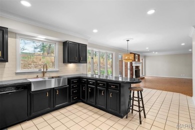 OPEN SUNDAY, 5/18, 1-3P! Circa 1976. A new and refreshing change on Forest Hills Country Club  in Missouri - for sale on GolfHomes.com, golf home, golf lot