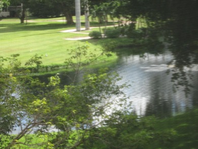 READY FOR A QUICK SELL, MAKE AND OFFER, WE ARE READY TO SELL on Hollybrook Golf and Tennis Club  in Florida - for sale on GolfHomes.com, golf home, golf lot