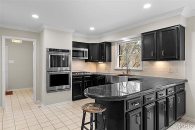 OPEN SUNDAY, 5/18, 1-3P! Circa 1976. A new and refreshing change on Forest Hills Country Club  in Missouri - for sale on GolfHomes.com, golf home, golf lot
