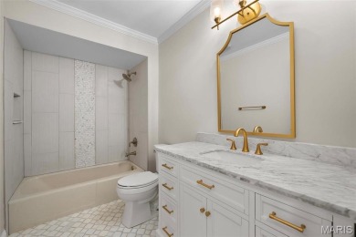 OPEN SUNDAY, 5/18, 1-3P! Circa 1976. A new and refreshing change on Forest Hills Country Club  in Missouri - for sale on GolfHomes.com, golf home, golf lot
