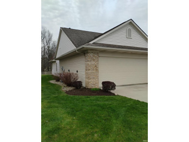 Beautiful custom built one story Villa featuring tons of on Cherry Hill Golf Club in Indiana - for sale on GolfHomes.com, golf home, golf lot