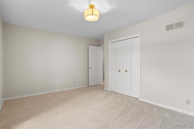 OPEN SUNDAY, 5/18, 1-3P! Circa 1976. A new and refreshing change on Forest Hills Country Club  in Missouri - for sale on GolfHomes.com, golf home, golf lot