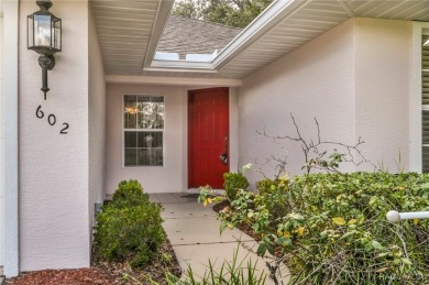 This well-maintained 2 bedroom/2 bathroom/den/2 car garage home on Twisted Oaks Golf Club in Florida - for sale on GolfHomes.com, golf home, golf lot