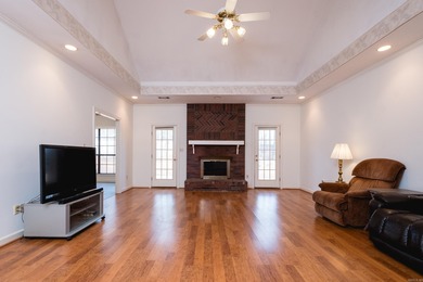 This one-level Maumelle home has everything you've been looking on Maumelle Golf and Country Club in Arkansas - for sale on GolfHomes.com, golf home, golf lot