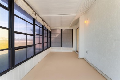 Welcome home to your lovely 2 bedroom, 2 bathroom END UNIT on Sabal Trace Golf and Country Club in Florida - for sale on GolfHomes.com, golf home, golf lot