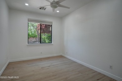 Beautifully updated, single‑level retreat in Prescott on Prescott Lakes Golf and Country Club in Arizona - for sale on GolfHomes.com, golf home, golf lot