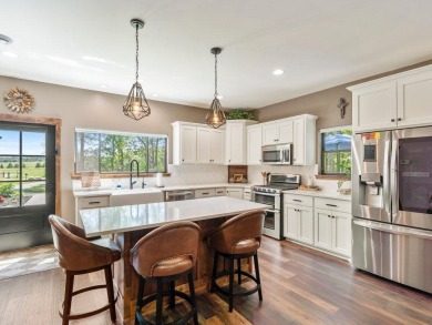 Gorgeous one level home in a prime location, East Gull Lake on Maddens on Gull Lake - The Classic at Maddens in Minnesota - for sale on GolfHomes.com, golf home, golf lot