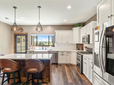Gorgeous one level home in a prime location, East Gull Lake on Maddens on Gull Lake - The Classic at Maddens in Minnesota - for sale on GolfHomes.com, golf home, golf lot