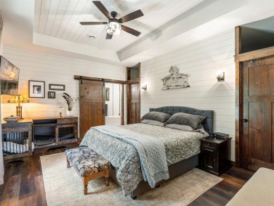 Gorgeous one level home in a prime location, East Gull Lake on Maddens on Gull Lake - The Classic at Maddens in Minnesota - for sale on GolfHomes.com, golf home, golf lot