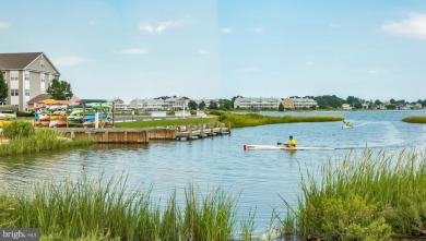 This beautiful single-family home offers a perfect blend of on Bethany Bay Golf Club in Delaware - for sale on GolfHomes.com, golf home, golf lot