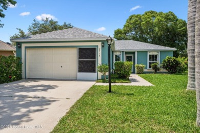 **One-Owner Concrete Block Home in Prime Melbourne Location!** on Mallards Landing Golf Course in Florida - for sale on GolfHomes.com, golf home, golf lot