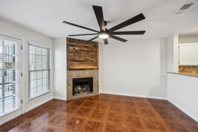 This spacious 2 bedroom, 2 bath condo with an open-concept on Royal Oaks Country Club in Texas - for sale on GolfHomes.com, golf home, golf lot