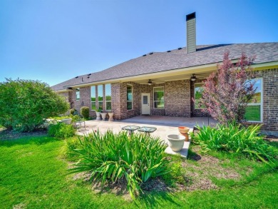 Desirable home in beautiful Lakewood Hills addition near on Granbury Country Club in Texas - for sale on GolfHomes.com, golf home, golf lot