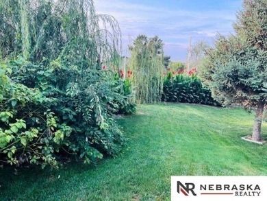 Jill Karloff, M: , jkarloff,   - Contract Pending. This on Lake Ridge Country Club in Nebraska - for sale on GolfHomes.com, golf home, golf lot