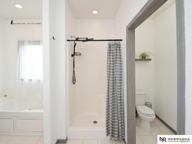 Jill Karloff, M: , jkarloff,   - Contract Pending. This on Lake Ridge Country Club in Nebraska - for sale on GolfHomes.com, golf home, golf lot